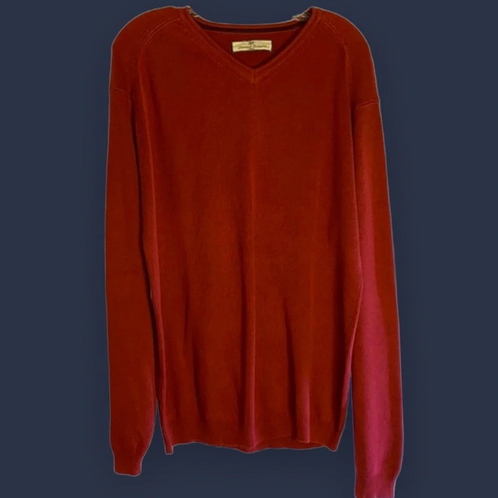 Tommy Bahama Rust V-Neck Lightweight Sweater Men’s (See Measurements)